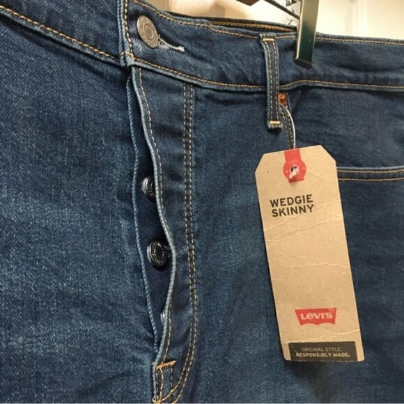 Levi's Wedgie Skinny Jeans - Picture 5 of 13